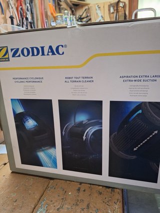 Robot Limpiafondos Zodiac Como Nuevo