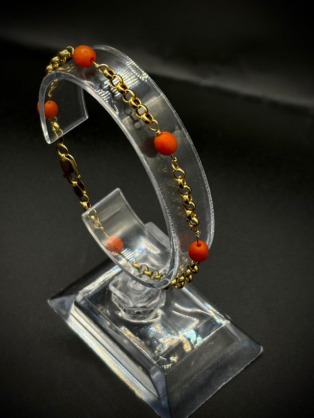 PULSERA DE ORO CON CORAL 18K 4,42GR 17CM