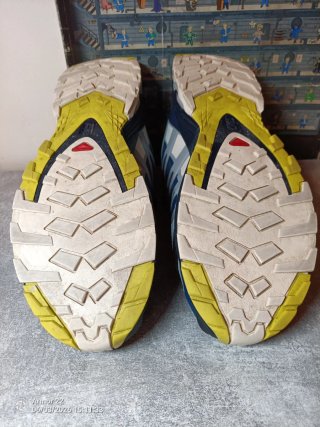 Zapatillas Salomon XA Pro 3D V8 Goretex 46.5