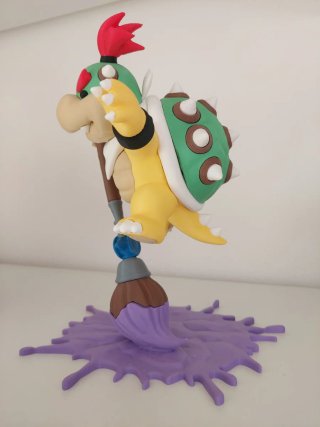 Figura Bowser Jr. com pincel e tinta