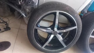 Llantas y neumáticos 235/45 R18
