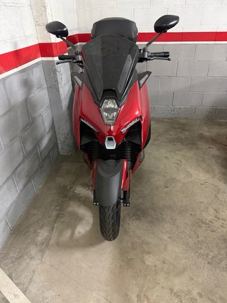 Zontes M125 Maxi Scooter Automática