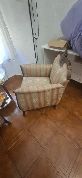 2 butacas antiguas tela y madera
