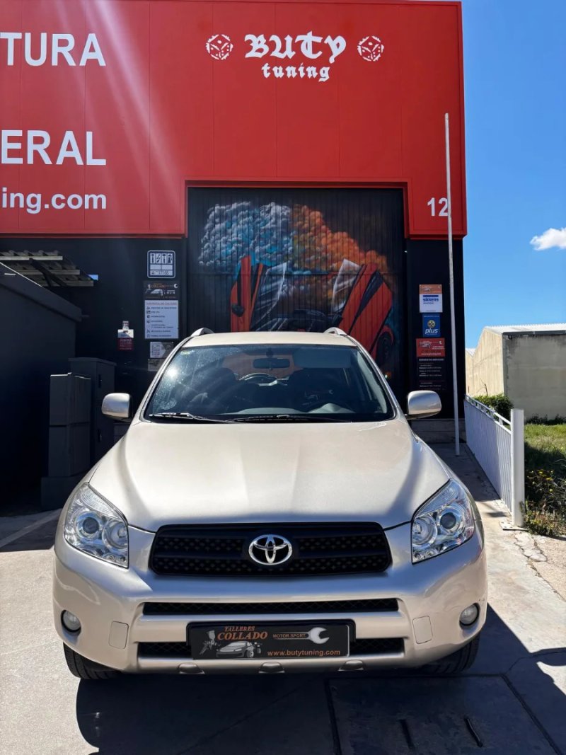 Toyota RAV4 2006 - foto 1