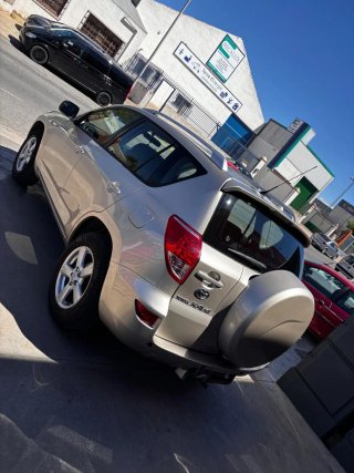 Toyota RAV4 2006