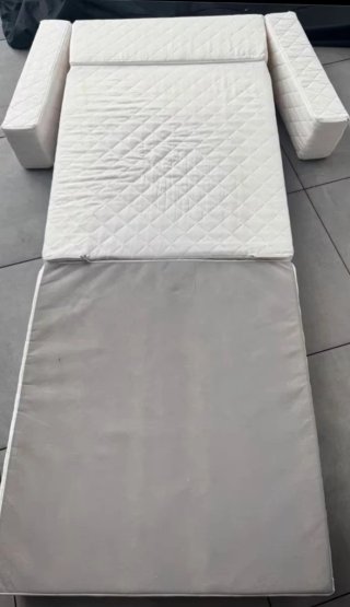 Butaca-cama Ikea Blanca