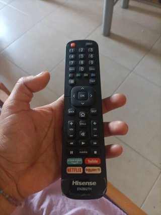 Televisor Negro 55 seminuevo