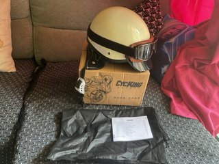 Casco Moto/Patinete Retro nuevo a estrenar.