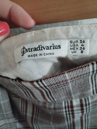 Falda pantalón cuadros beige y marrón