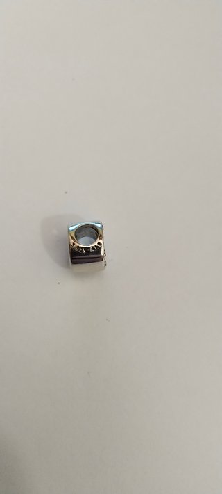 Charm Letra O Pandora Plata