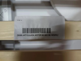 Cama articulada baja metálica,sin colchón.