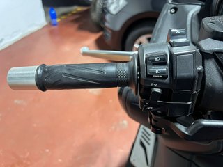 YAMAHA T-MAX 530