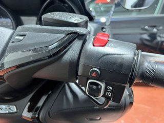 YAMAHA T-MAX 530