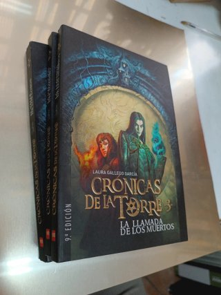 Crónicas de la Torre . Laura Gallego