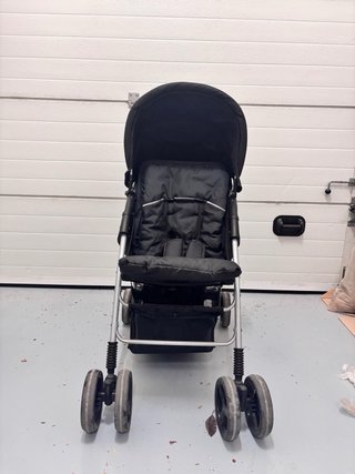 Silla de paseo bebé negra