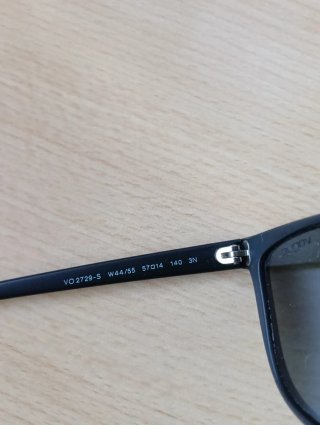 Gafas de sol Vogue negras y turquesa