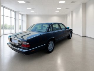 Jaguar XJ 3.2 V8