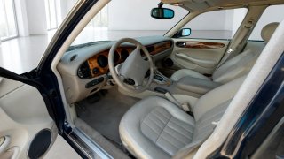 Jaguar XJ 3.2 V8