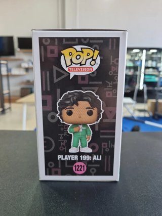 FUNKO POP 1221: PLAYER 199 ALI
