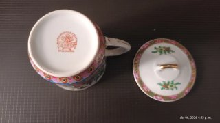 Taza de té de porcelana china con tapa