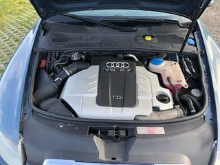 Audi A6 TDI avant 2010 (leer bien)