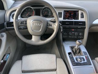 Audi A6 TDI avant 2010 (leer bien)