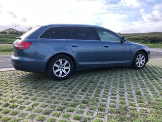 Audi A6 TDI avant 2010 (leer bien)