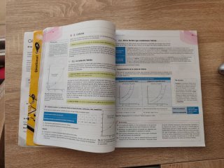 Economia 1r Batxillerat - Mediterrània