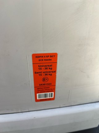 Silla de coche Britax Römer + protector asiento