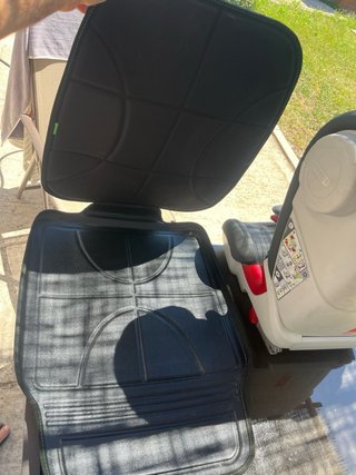 Silla de coche Britax Römer + protector asiento
