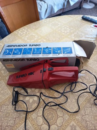 Aspirador y Hinchador Turbo Vac 12V