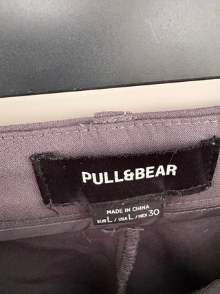 Pantalón gris Pull&Bear