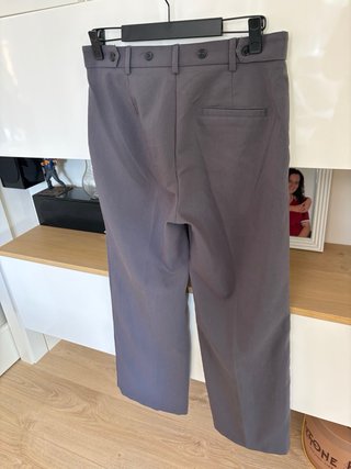 Pantalón gris Pull&Bear