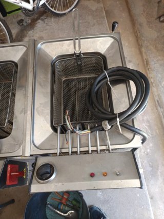 Freidora industrial doble 18L + 18L