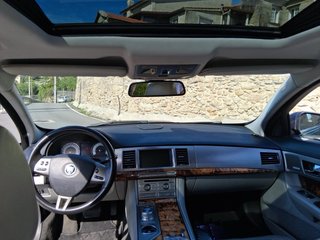 Jaguar XF 2008