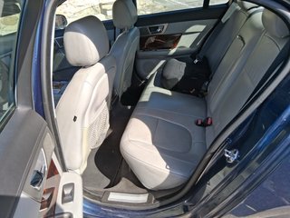 Jaguar XF 2008
