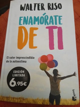 Libro,Enamórate de ti.