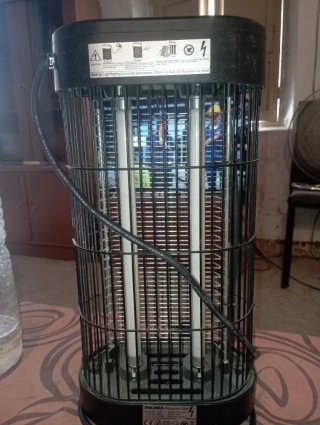 Lámpara mata mosquitos eléctrica