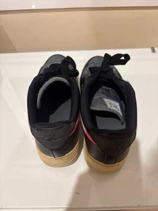 Nike Air Force 1 Mujer Negro y Rosa