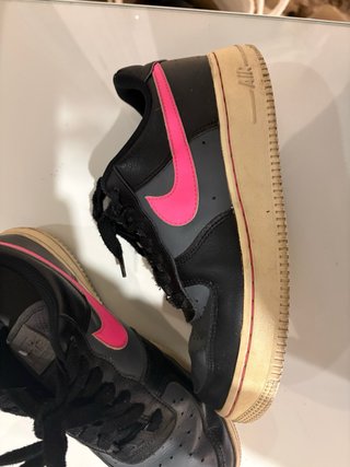 Nike Air Force 1 Mujer Negro y Rosa