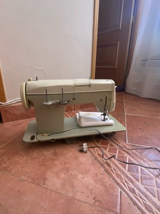 Máquina de coser Sigma Superautomatica