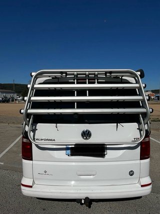 Furgoneta Camper Volkswagen California Beach