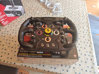 Volante Ferrari F1 Add-On Thrustmaster