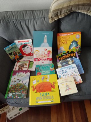 Lote de libros infantiles