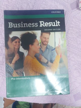 Business Result Pre-Intermediate. Student's Boo...