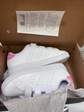 Zapatillas Adidas niña velcro blancas y rosa