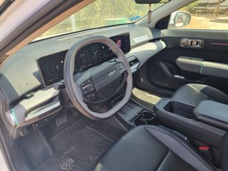 KIA EV4 2025