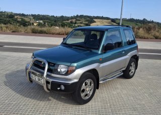 Mitsubishi Montero 2002