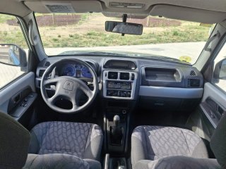Mitsubishi Montero 2002