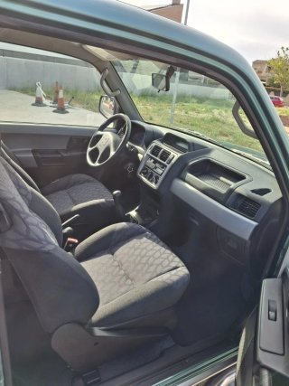 Mitsubishi Montero 2002